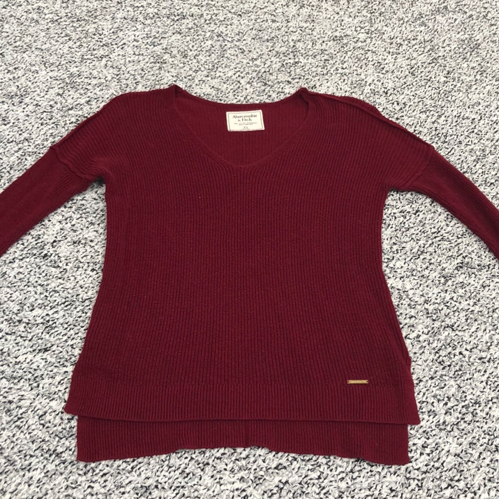 Dark red Abercrombie & Fitch XS sweater